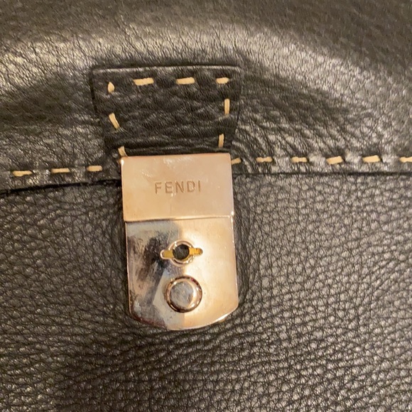 Fendi leather briefcase - Picture 2 of 11